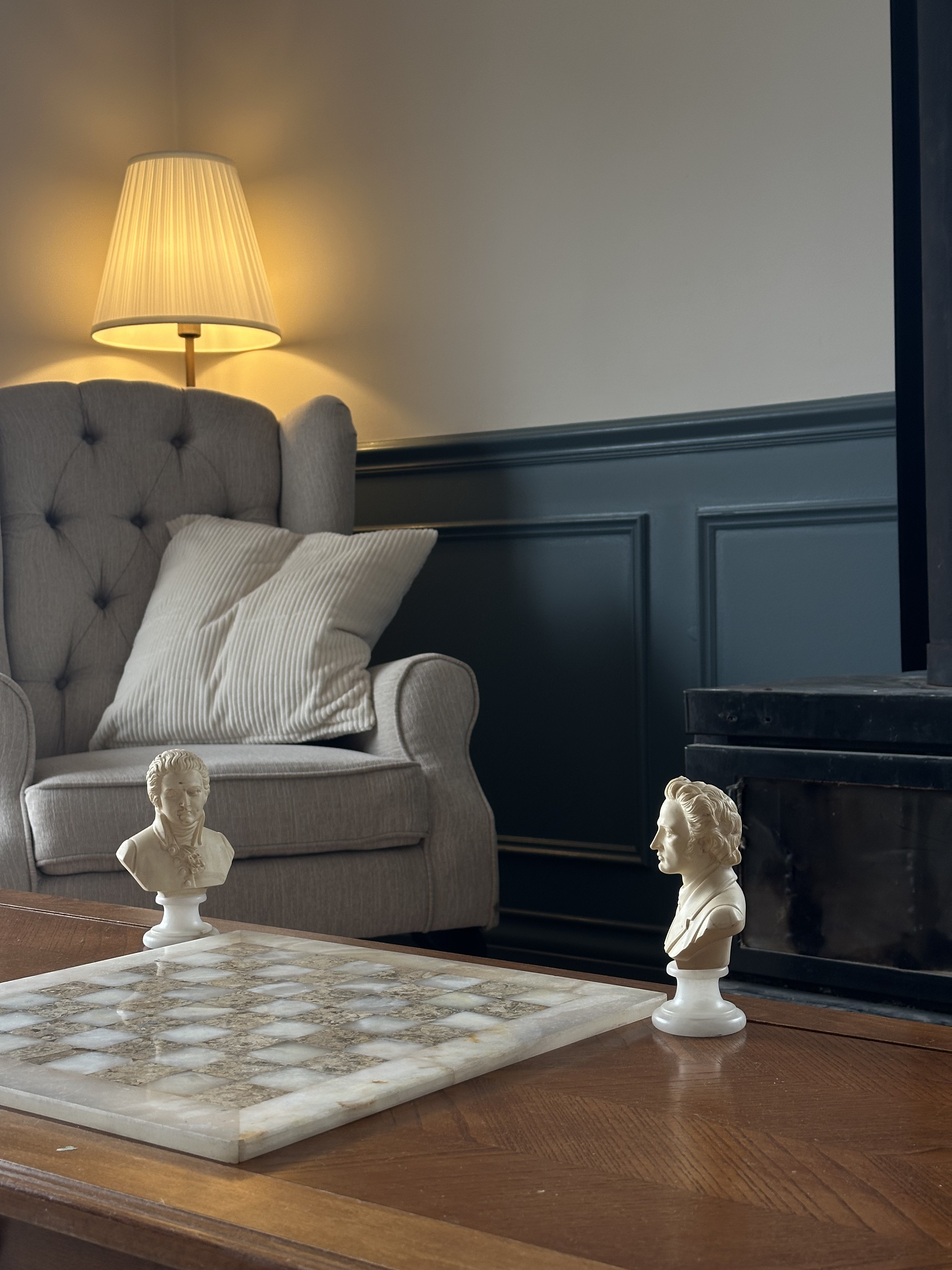 Cottage corner